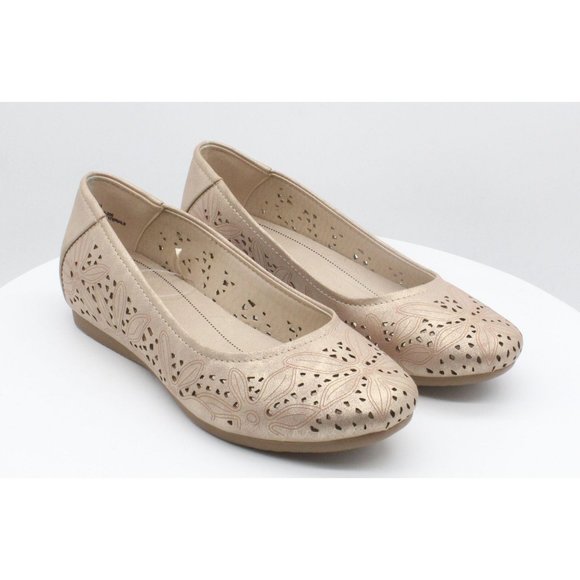 BareTraps Shoes - Baretraps Mariah Comfort Flat Shoe Women's Shoes